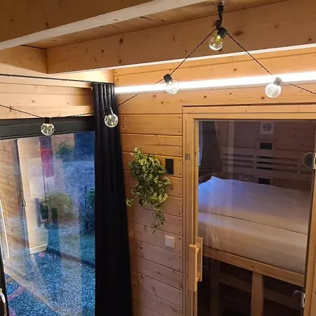 1step2allglamping - Better Than *