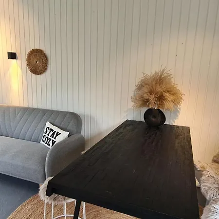 1step2allglamping - Better Than Camping