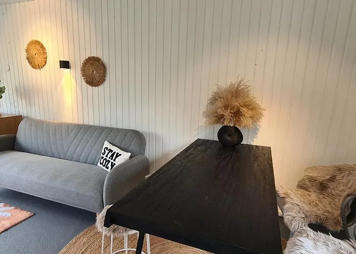 1step2allglamping - Better Than Camping